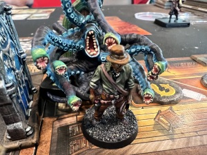 Mansions of Madness: Astral Alchemy -  Hired Gun  and Star Vampire